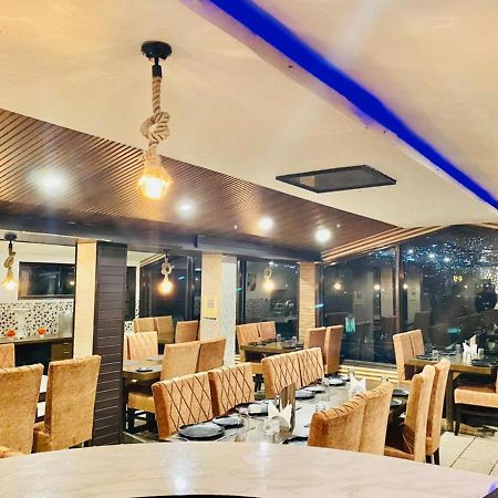 Hotel Aachman Regency シムラー エクステリア 写真