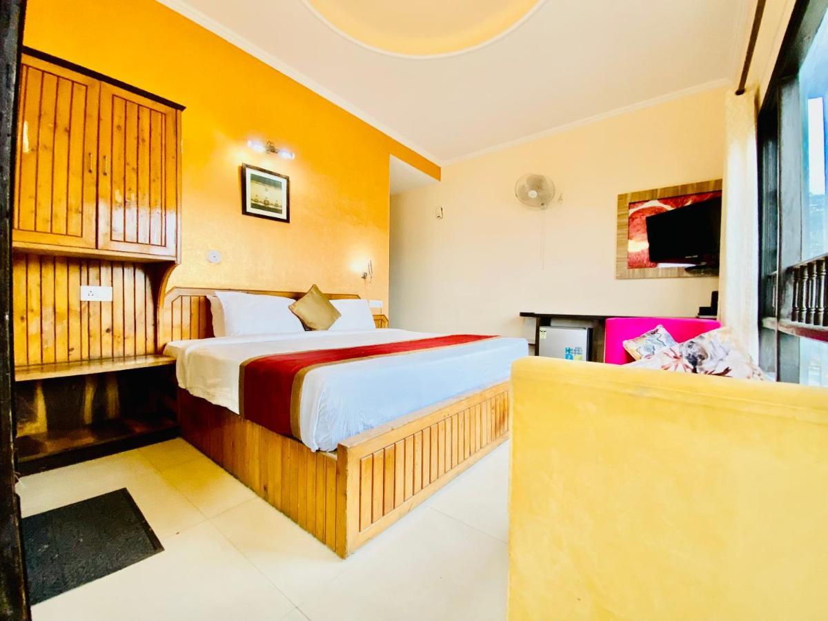 Hotel Aachman Regency シムラー エクステリア 写真