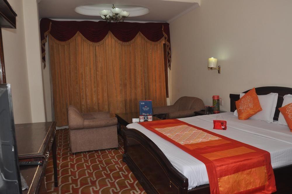 Hotel Aachman Regency シムラー エクステリア 写真