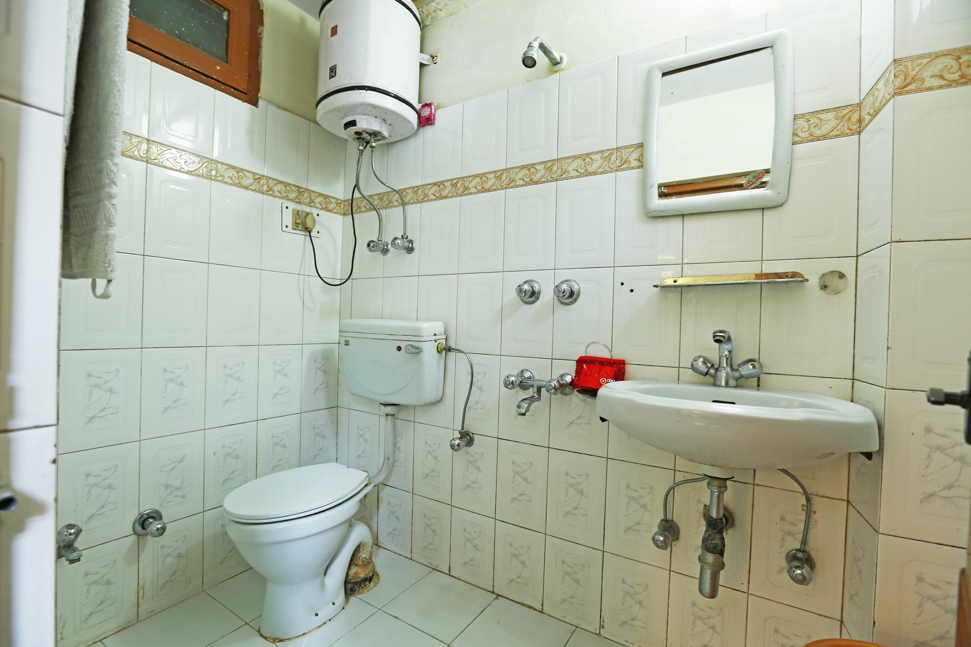 Hotel Aachman Regency シムラー エクステリア 写真